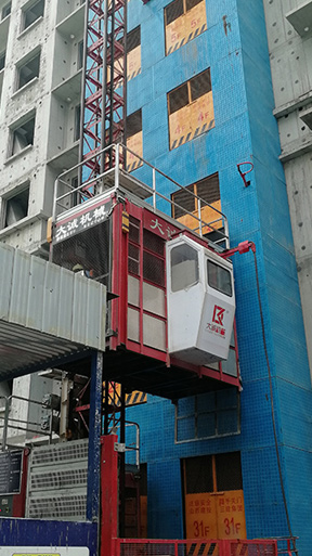 采購(gòu)施工電梯注意事項(xiàng)！